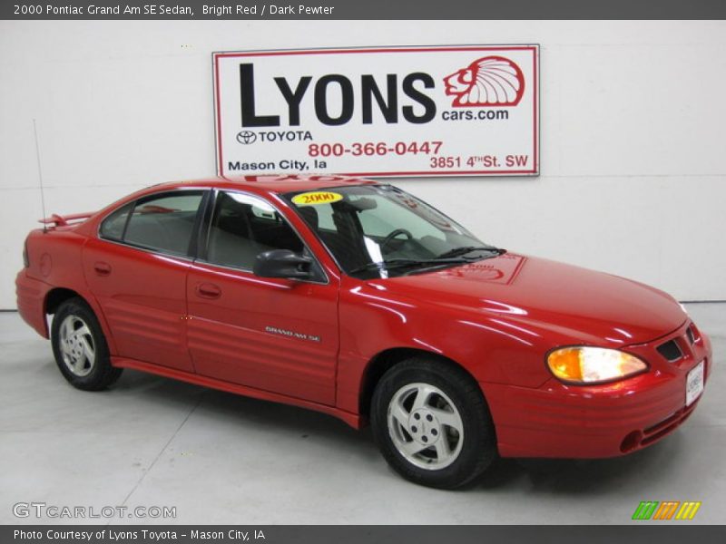 Bright Red / Dark Pewter 2000 Pontiac Grand Am SE Sedan