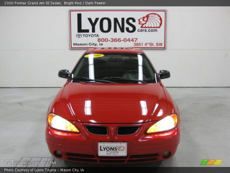 Bright Red / Dark Pewter 2000 Pontiac Grand Am SE Sedan