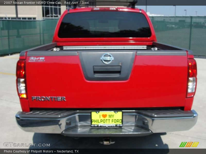 Red Alert / Steel 2007 Nissan Frontier NISMO Crew Cab