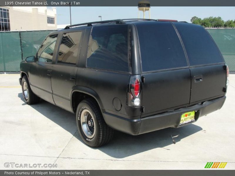 Onyx Black / Tan 1995 Chevrolet Tahoe LS