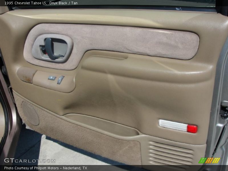 Onyx Black / Tan 1995 Chevrolet Tahoe LS