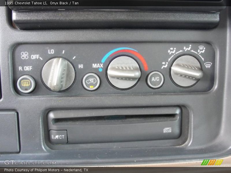 Onyx Black / Tan 1995 Chevrolet Tahoe LS