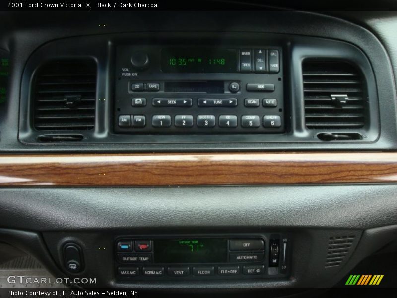Black / Dark Charcoal 2001 Ford Crown Victoria LX
