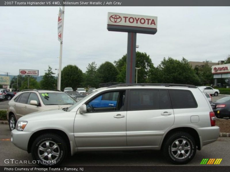 Millenium Silver Metallic / Ash Gray 2007 Toyota Highlander V6 4WD