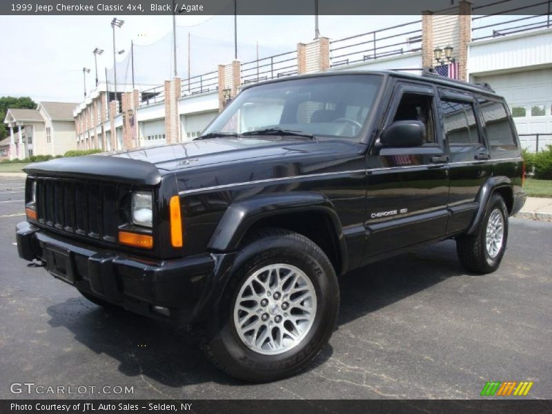 Black / Agate 1999 Jeep Cherokee Classic 4x4