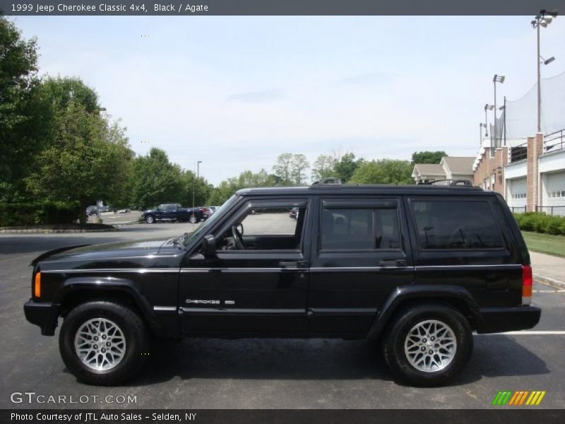 Black / Agate 1999 Jeep Cherokee Classic 4x4