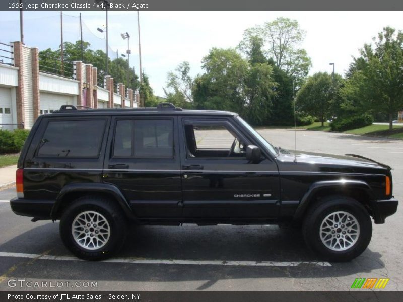 Black / Agate 1999 Jeep Cherokee Classic 4x4