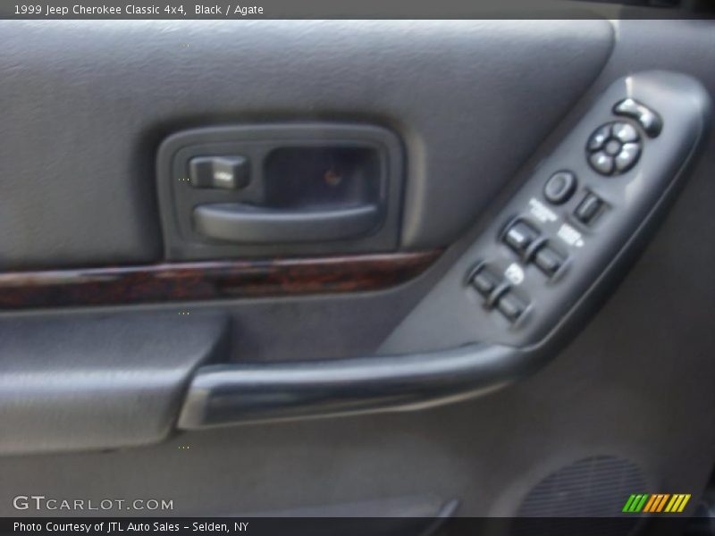 Black / Agate 1999 Jeep Cherokee Classic 4x4