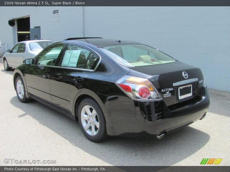 Super Black / Blond 2009 Nissan Altima 2.5 SL