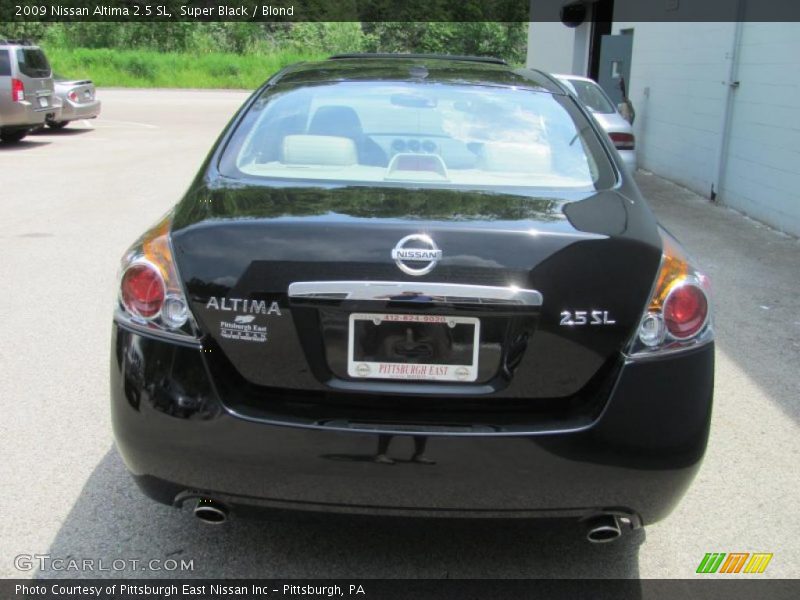 Super Black / Blond 2009 Nissan Altima 2.5 SL