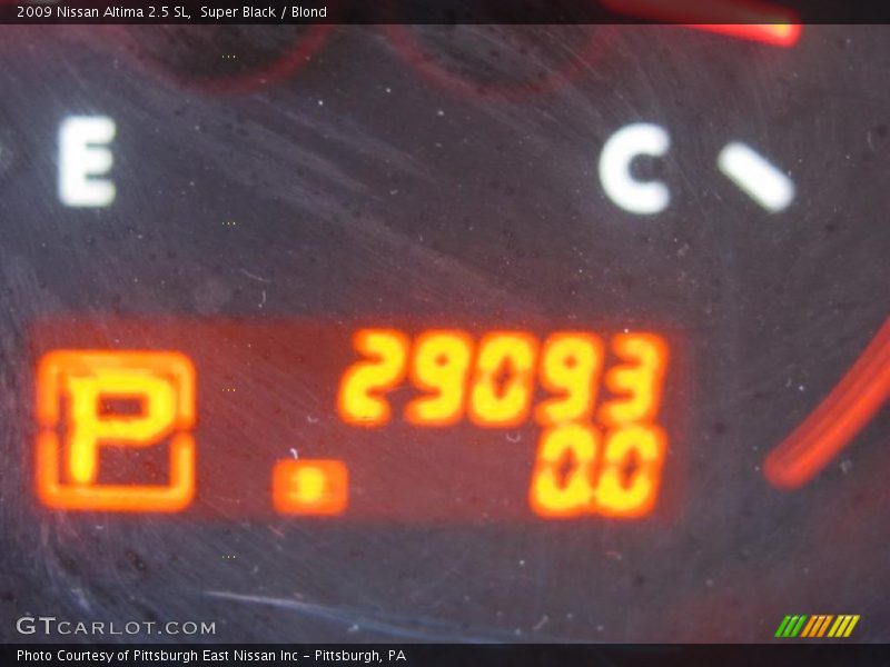 Super Black / Blond 2009 Nissan Altima 2.5 SL