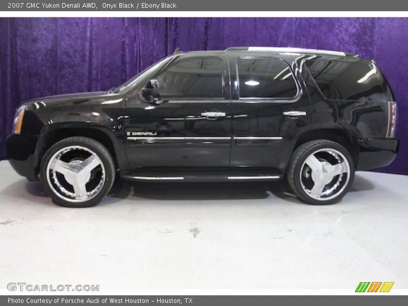 Onyx Black / Ebony Black 2007 GMC Yukon Denali AWD