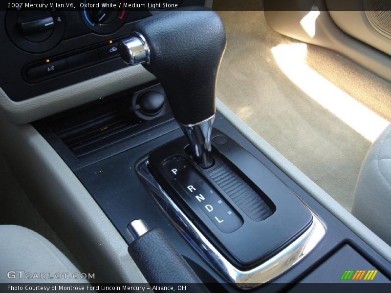 Oxford White / Medium Light Stone 2007 Mercury Milan V6