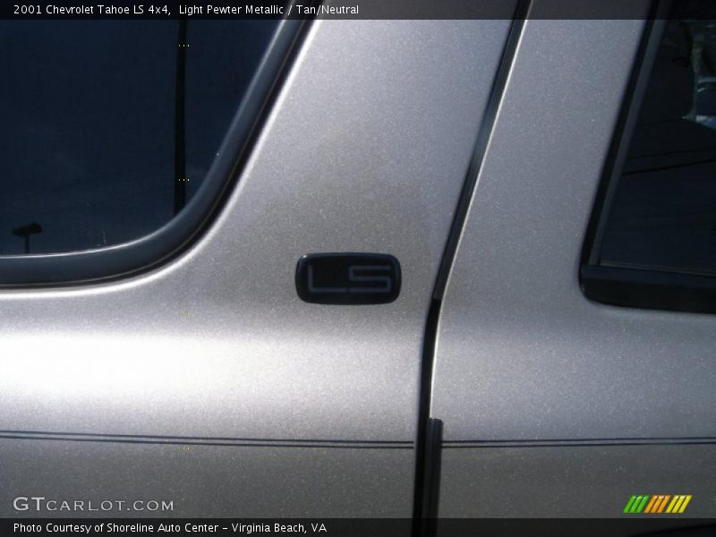 Light Pewter Metallic / Tan/Neutral 2001 Chevrolet Tahoe LS 4x4
