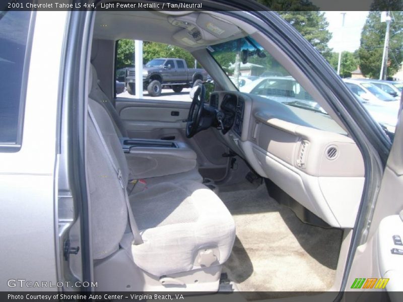 Light Pewter Metallic / Tan/Neutral 2001 Chevrolet Tahoe LS 4x4