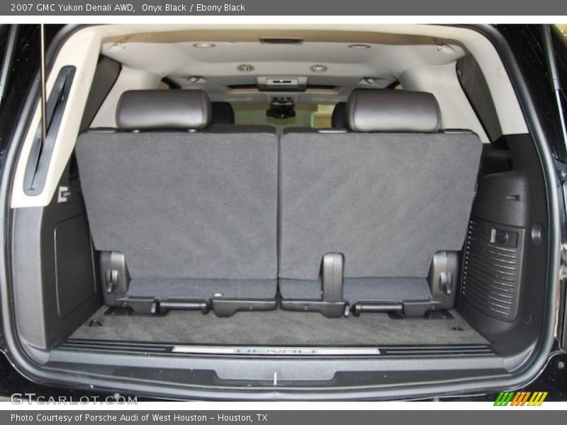Onyx Black / Ebony Black 2007 GMC Yukon Denali AWD