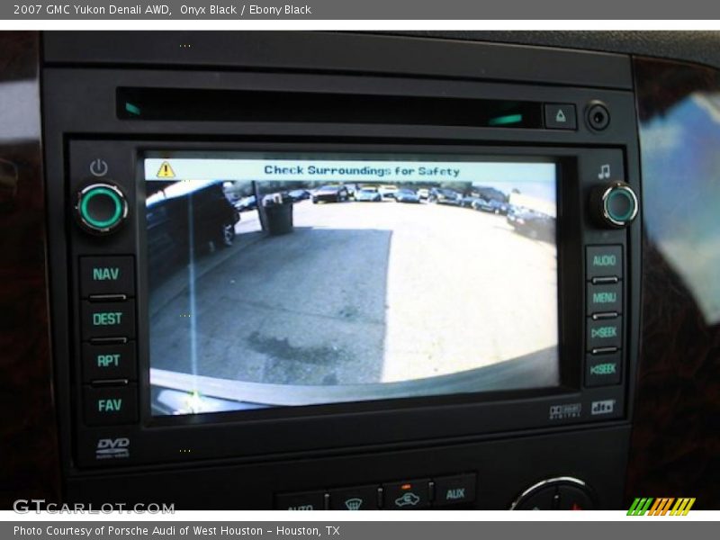 Onyx Black / Ebony Black 2007 GMC Yukon Denali AWD