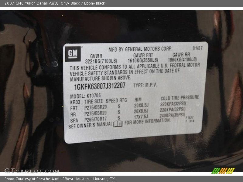 Onyx Black / Ebony Black 2007 GMC Yukon Denali AWD