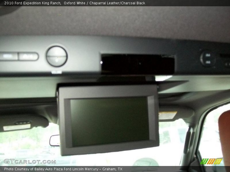 Oxford White / Chaparral Leather/Charcoal Black 2010 Ford Expedition King Ranch