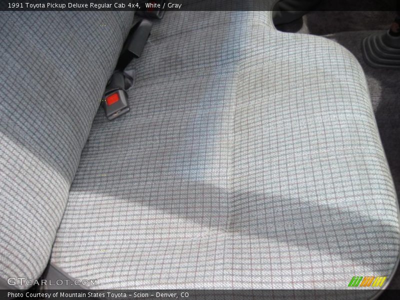 White / Gray 1991 Toyota Pickup Deluxe Regular Cab 4x4