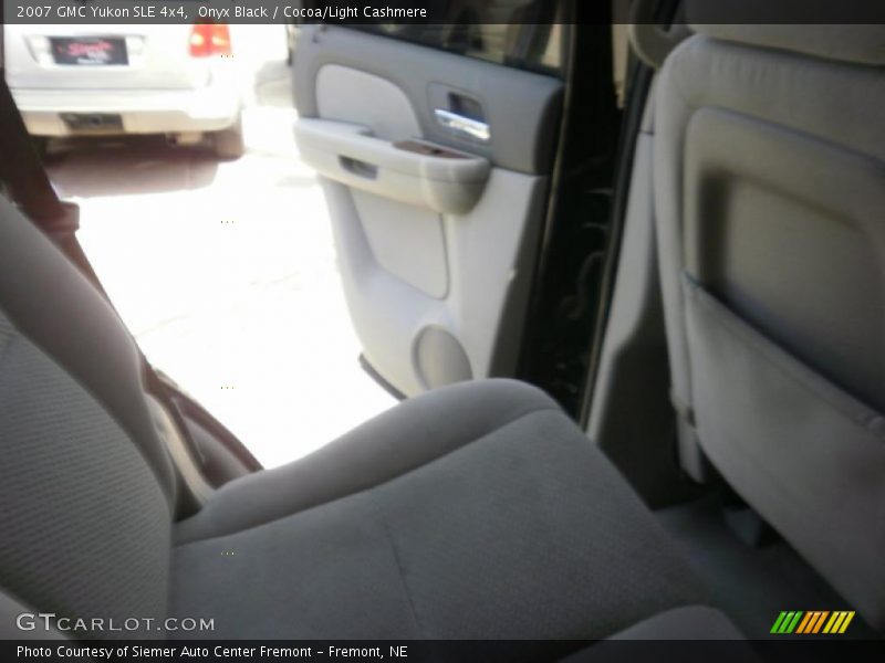 Onyx Black / Cocoa/Light Cashmere 2007 GMC Yukon SLE 4x4
