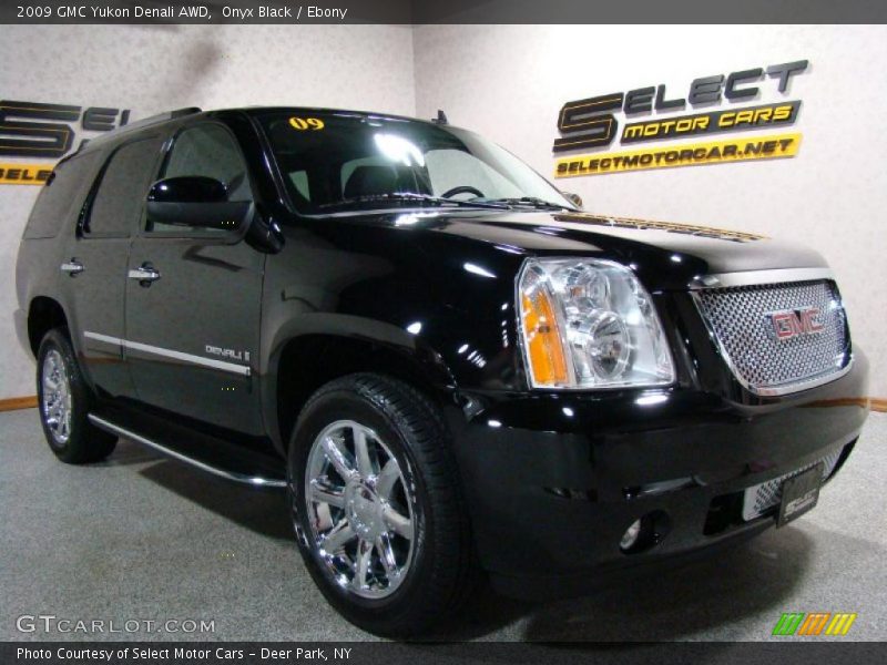 Onyx Black / Ebony 2009 GMC Yukon Denali AWD