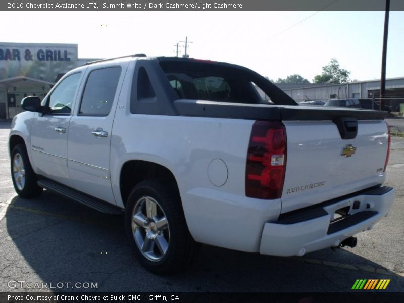 Summit White / Dark Cashmere/Light Cashmere 2010 Chevrolet Avalanche LTZ