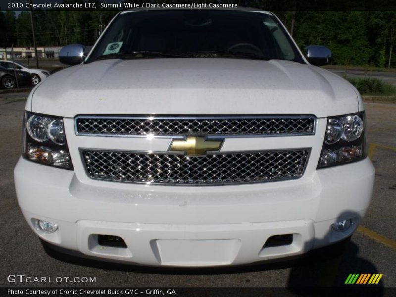 Summit White / Dark Cashmere/Light Cashmere 2010 Chevrolet Avalanche LTZ