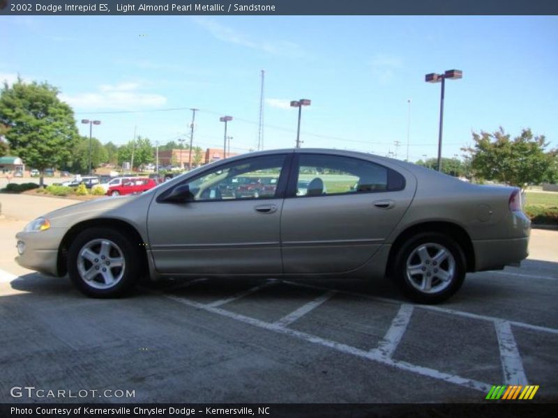 Light Almond Pearl Metallic / Sandstone 2002 Dodge Intrepid ES