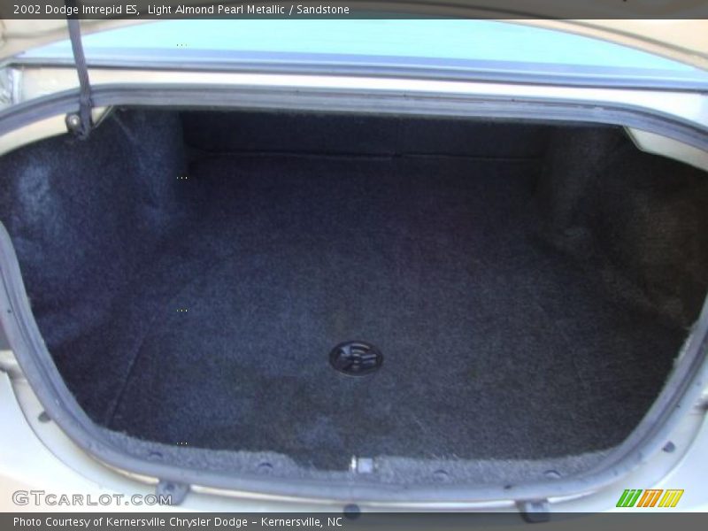 Light Almond Pearl Metallic / Sandstone 2002 Dodge Intrepid ES