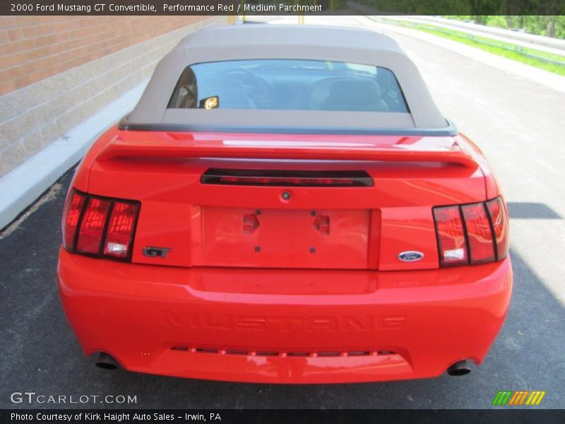 Performance Red / Medium Parchment 2000 Ford Mustang GT Convertible