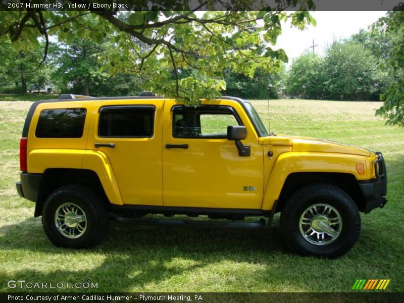Yellow / Ebony Black 2007 Hummer H3