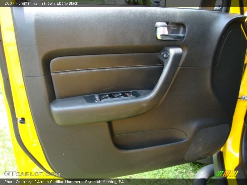 Yellow / Ebony Black 2007 Hummer H3