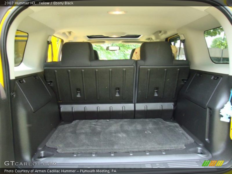 Yellow / Ebony Black 2007 Hummer H3