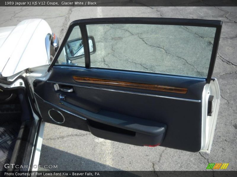 Glacier White / Black 1989 Jaguar XJ XJS V12 Coupe