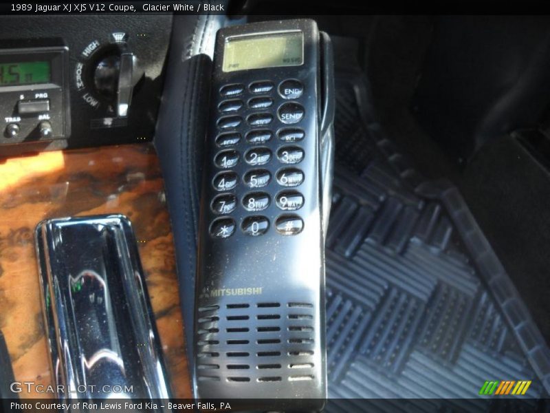 Glacier White / Black 1989 Jaguar XJ XJS V12 Coupe