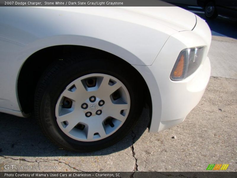 Stone White / Dark Slate Gray/Light Graystone 2007 Dodge Charger