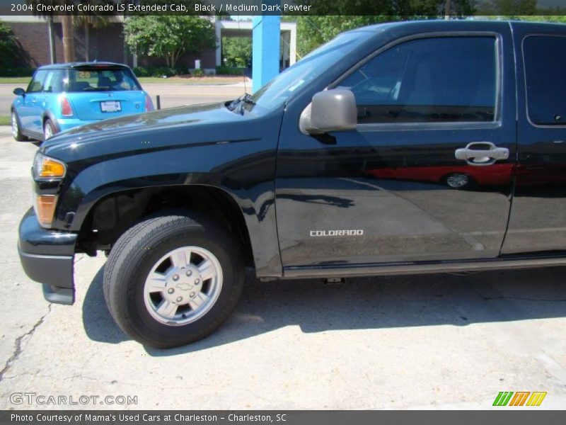 Black / Medium Dark Pewter 2004 Chevrolet Colorado LS Extended Cab