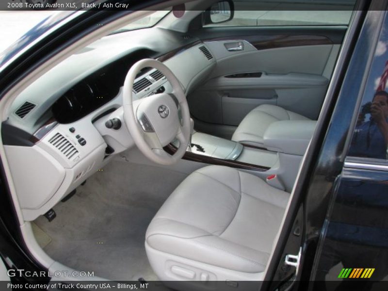 Black / Ash Gray 2008 Toyota Avalon XLS