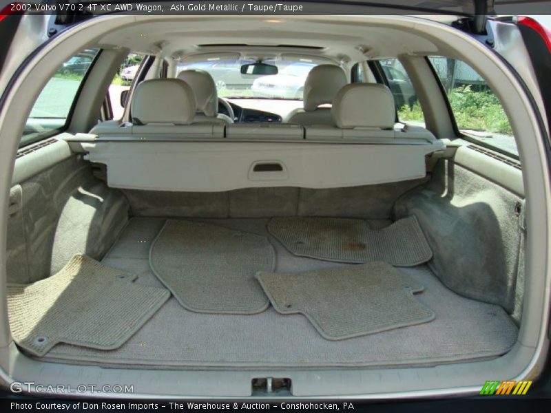 Ash Gold Metallic / Taupe/Taupe 2002 Volvo V70 2.4T XC AWD Wagon