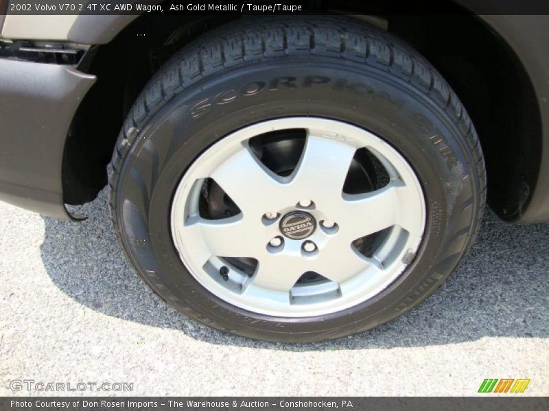 Ash Gold Metallic / Taupe/Taupe 2002 Volvo V70 2.4T XC AWD Wagon