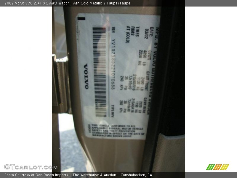 Ash Gold Metallic / Taupe/Taupe 2002 Volvo V70 2.4T XC AWD Wagon