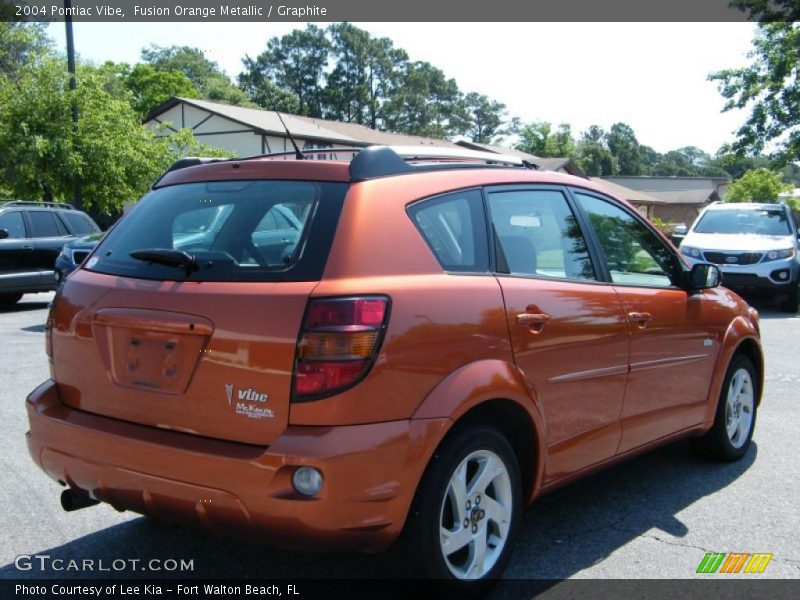 Fusion Orange Metallic / Graphite 2004 Pontiac Vibe
