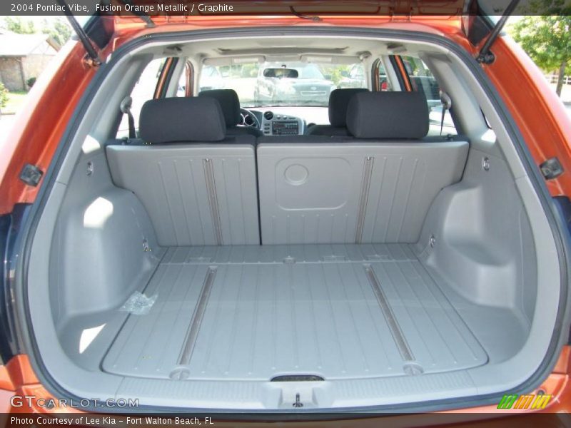 Fusion Orange Metallic / Graphite 2004 Pontiac Vibe