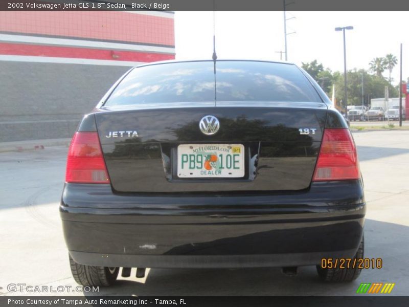 Black / Beige 2002 Volkswagen Jetta GLS 1.8T Sedan