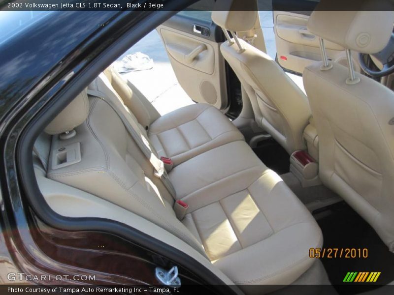 Black / Beige 2002 Volkswagen Jetta GLS 1.8T Sedan