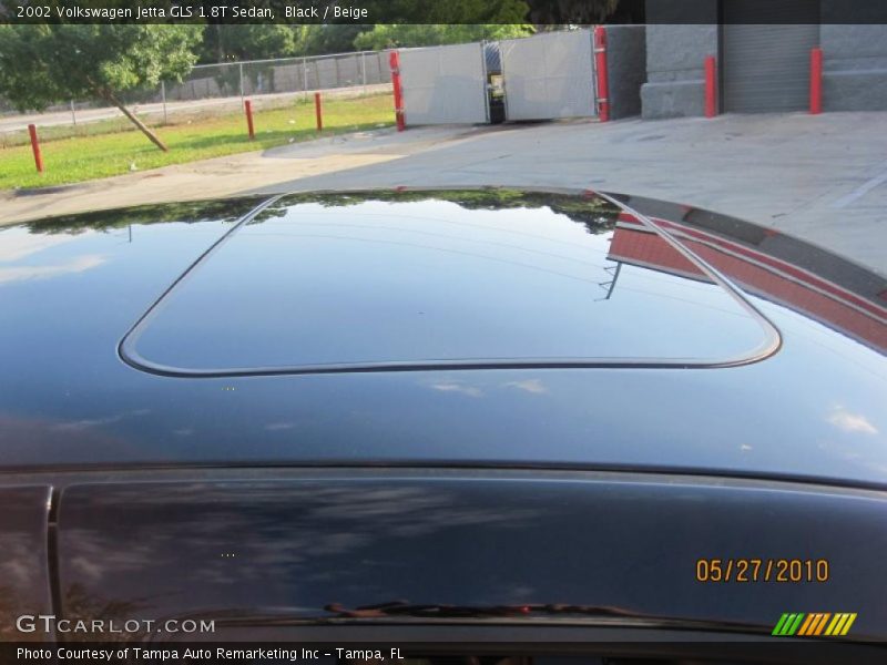 Black / Beige 2002 Volkswagen Jetta GLS 1.8T Sedan