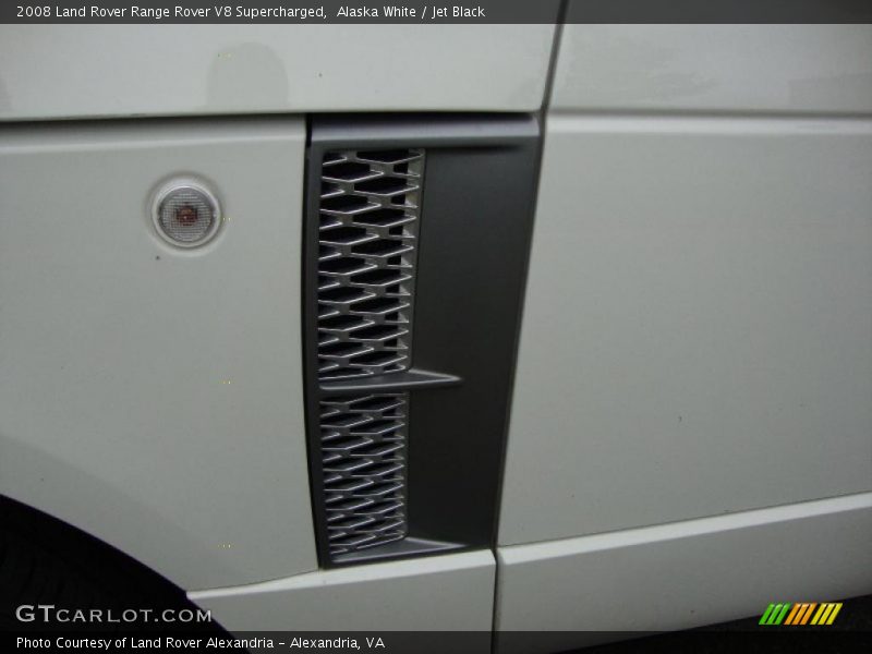 Alaska White / Jet Black 2008 Land Rover Range Rover V8 Supercharged