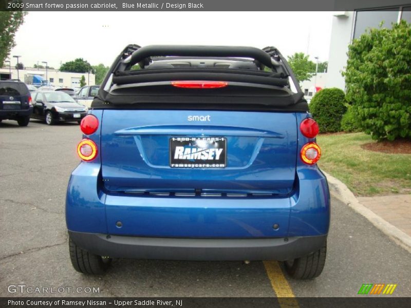 Blue Metallic / Design Black 2009 Smart fortwo passion cabriolet