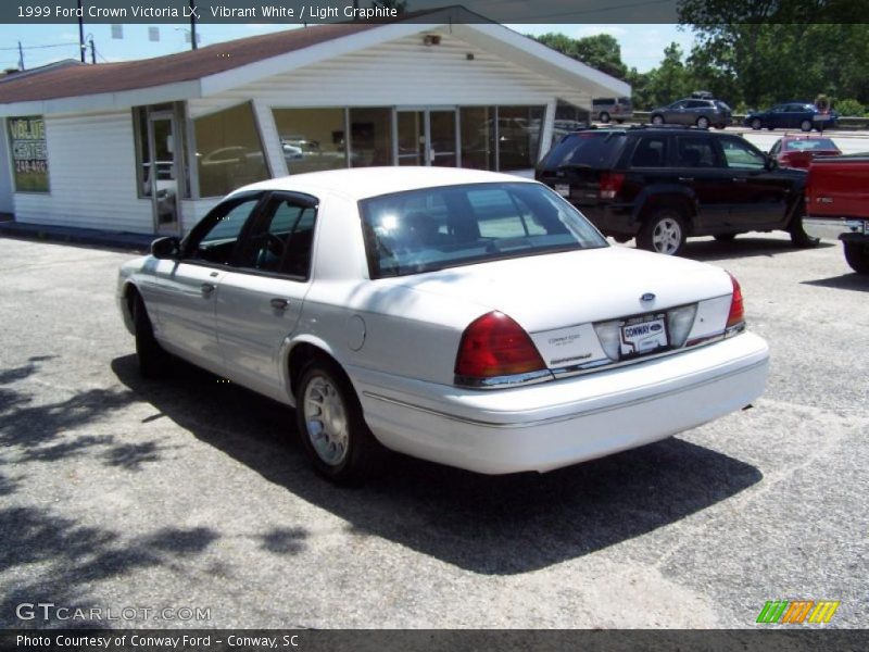Vibrant White / Light Graphite 1999 Ford Crown Victoria LX
